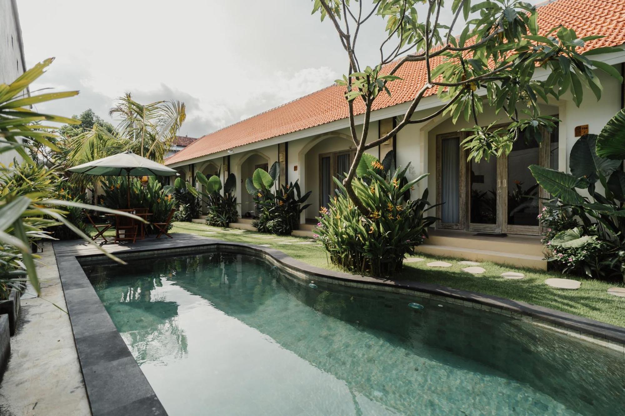 D'Leafy Seminyak Hotell Exteriör bild